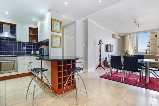Vetho @ Lighthouse: Open-plan lounge and kitchen