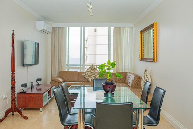 Lounge and dining area