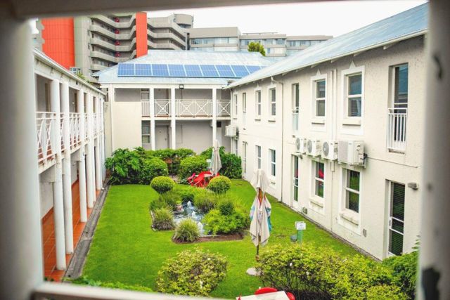 Garden courtyard between the Vetho 2 apartment blocks